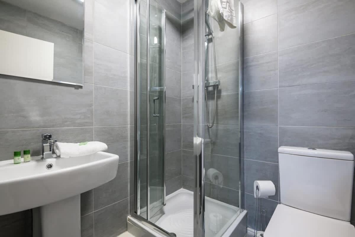 Fabulous Quayside Apartment With Free Parking Liverpool Exterior foto
