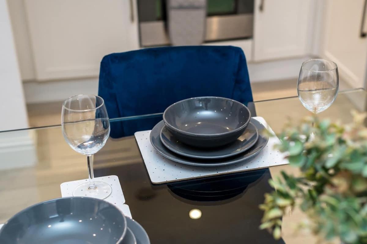Fabulous Quayside Apartment With Free Parking Liverpool Exterior foto
